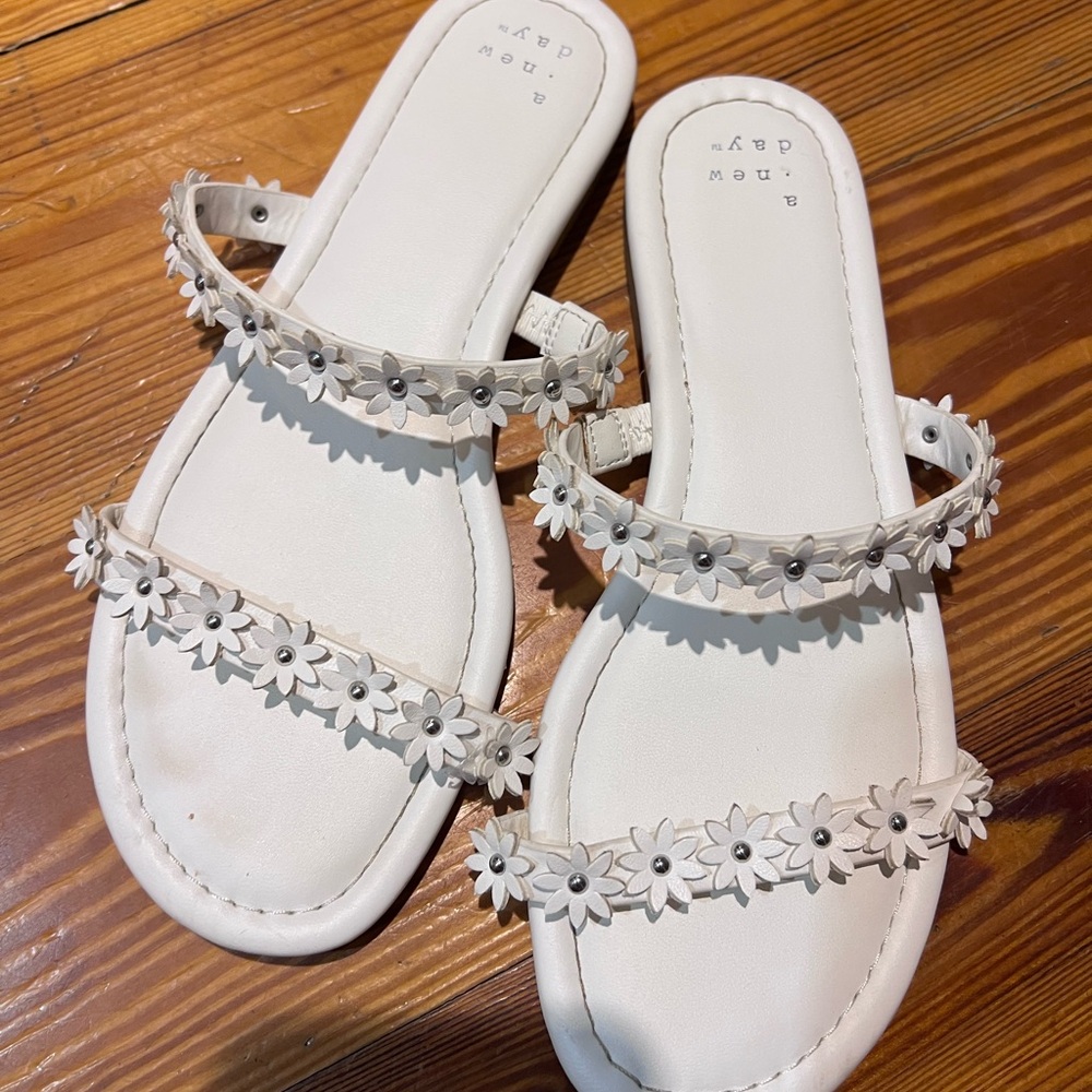 a new day Cream Floral Sandals